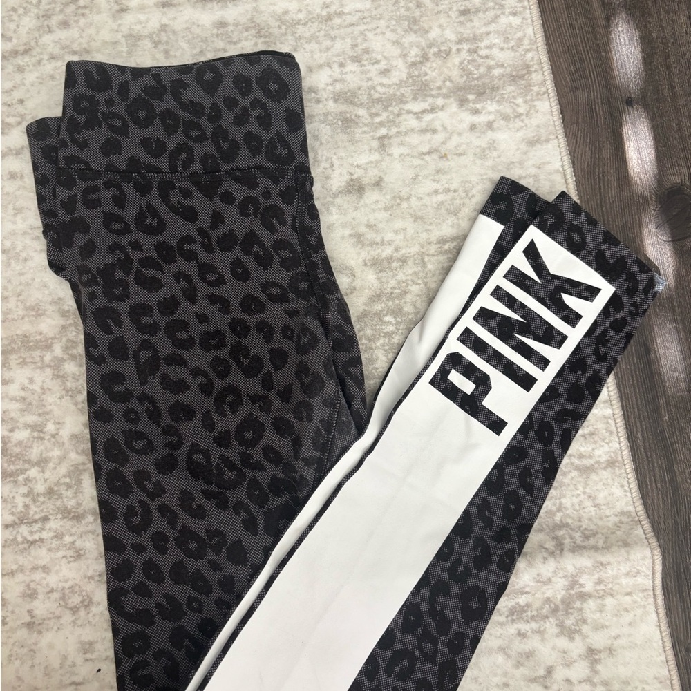 PINK Victoria's Secret Black and Gray Yoga Leggings